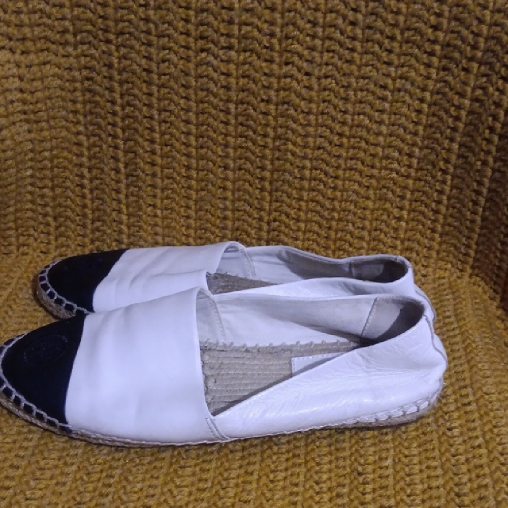 Tory Burch Black and Cream Espadrilles - Picture 3 of 5
